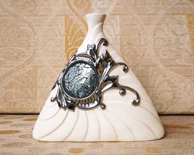 Neem Flower Vase